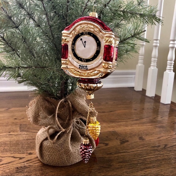 CLOCK ORNAMENT - Picture 1 of 8